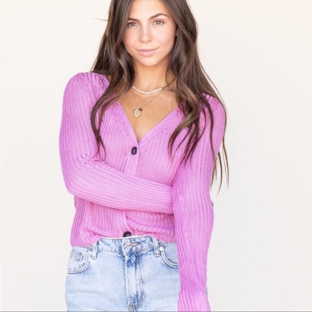 Woman’s Free People game on button up ribbed cardigan size Small